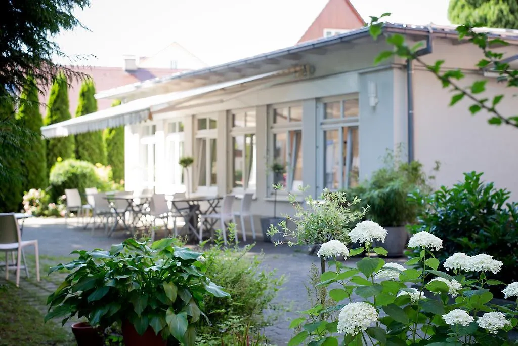 Das Mietwerk - Bed & Breakfast Lindau  Germany
